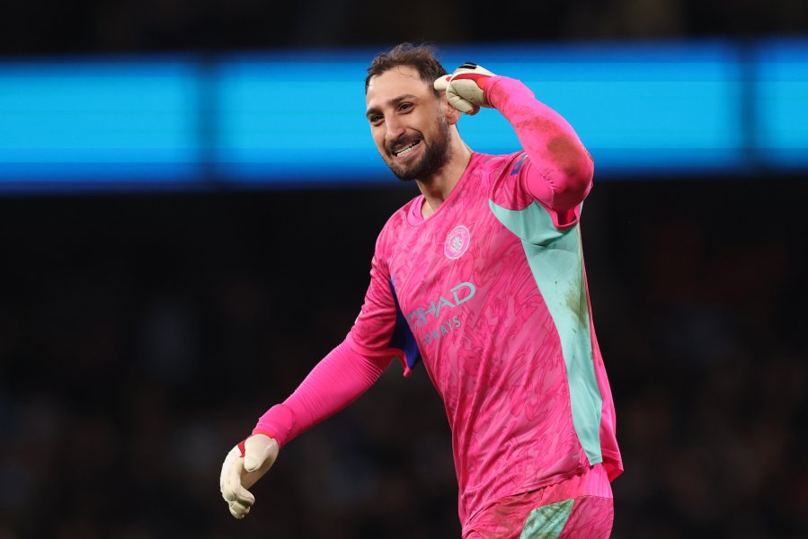 Манчестър Сини Нюкасъл1