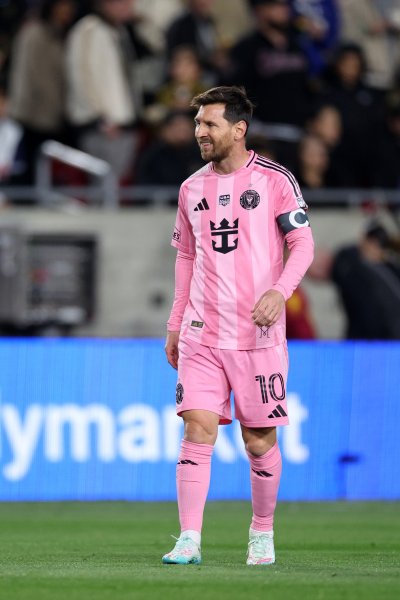 Лионел Меси1