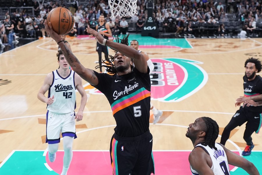 Сан Антонио Спърс Сакраменто Кингс1