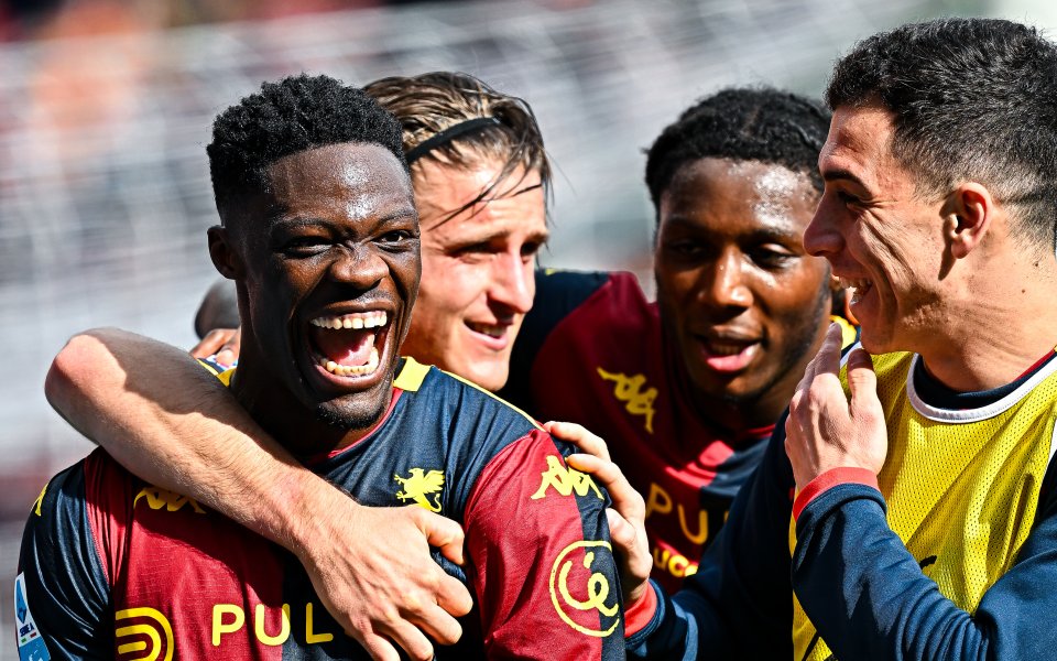 Дженоа разби десет от Торино