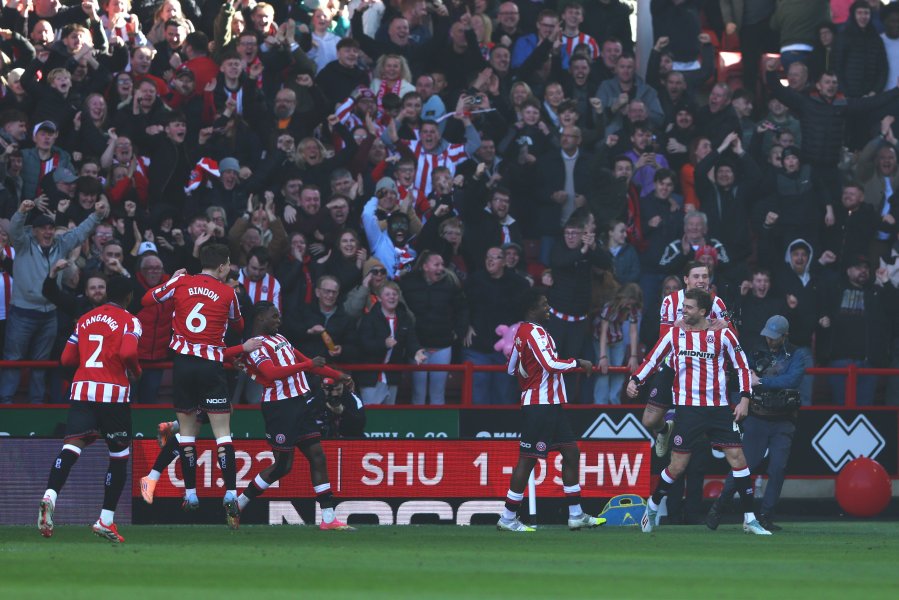 Шефилд Юнайтед Шефилд Уензди1