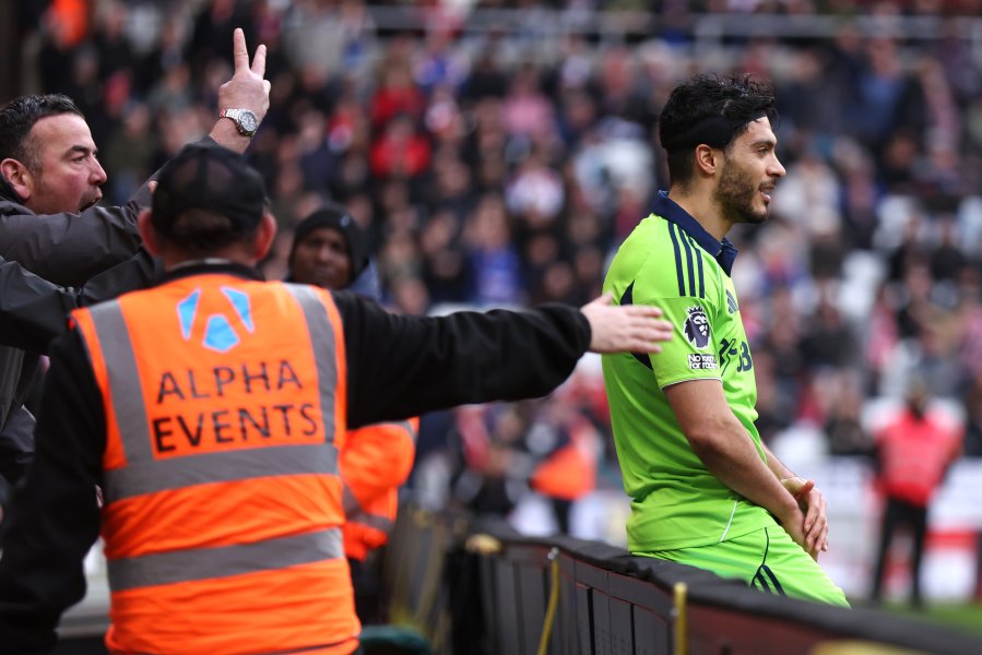 Съндърланд Фулъм1