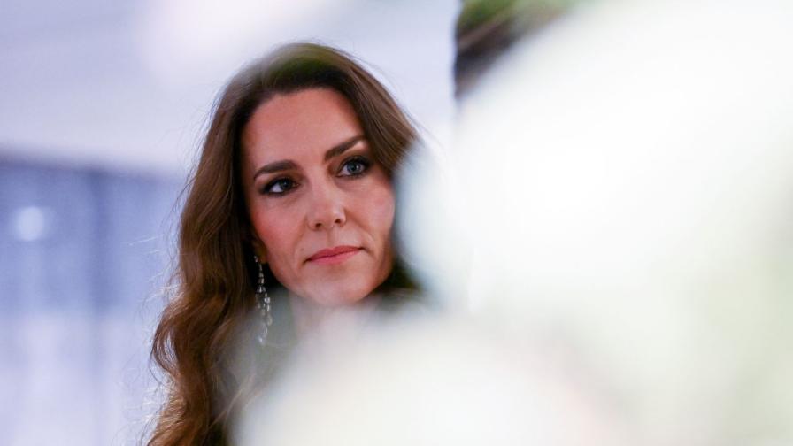 Бляскава фасада, но вътрешен стрес: Експерт...