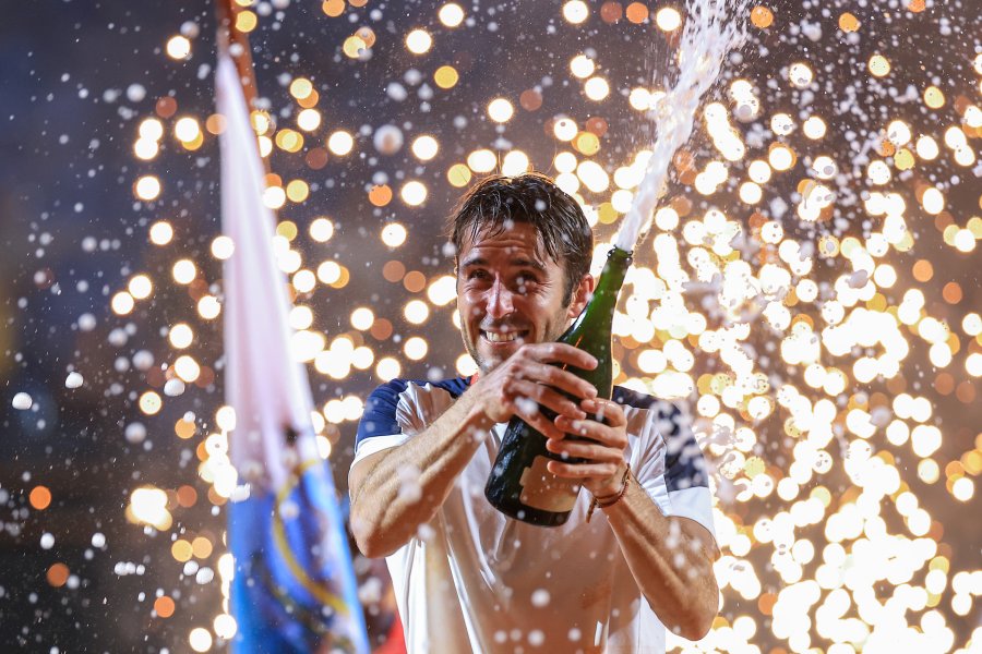 Томас Ечевери с първа титла от ATP след триумф над1