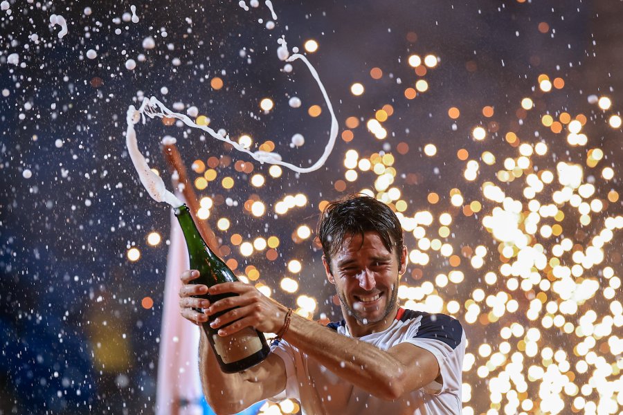 Томас Ечевери с първа титла от ATP след триумф над1