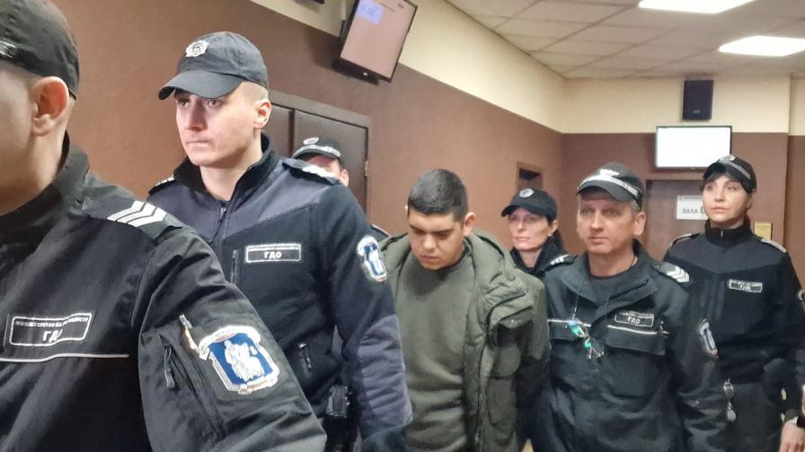 Подсъдимият Джунейт Дюлгеров призна вината си по делото за катастрофата на околовръстното в Пловдив