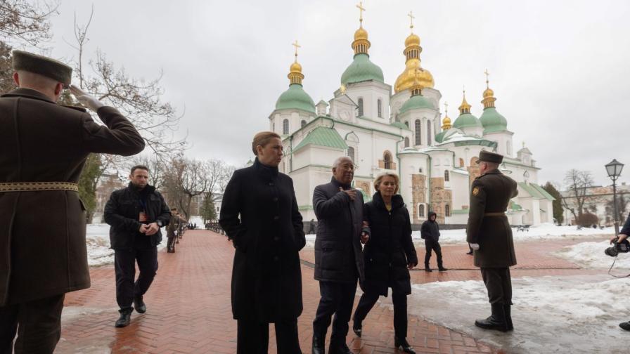 Урсула фон дер Лайен: ЕС ще предостави 90 млрд. евро на Украйна по един или друг начин