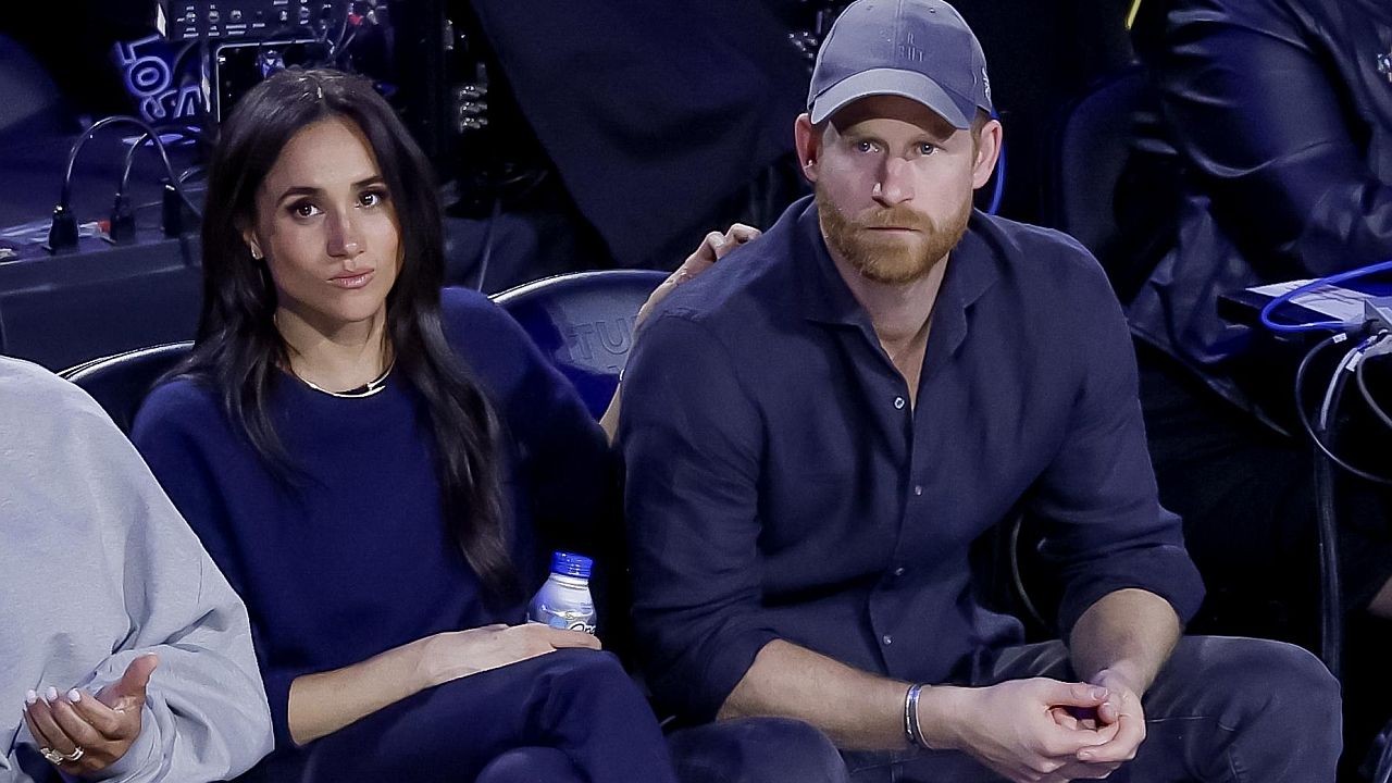 Меган Маркъл планира завръщане в Англия, посети Йордания с принц Хари