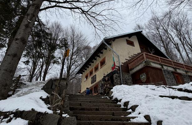 Хижа "Камен дел" във Витоша