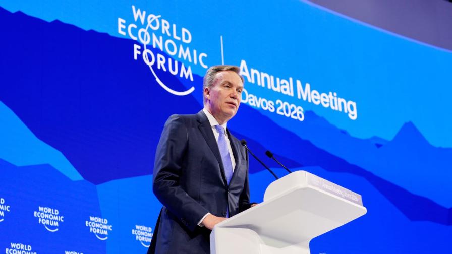 <p>Президентът на Световния икономически форум подава оставка заради връзки с Епстийн</p>