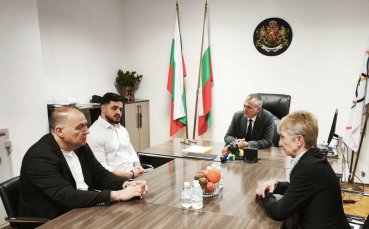 Карлос Насар се срещна с министъра на спорта