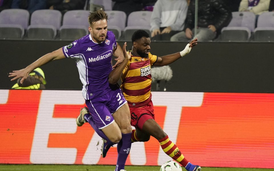 Фиорентина направи страшна глупост, но в крайна сметка е на 1/8-финал в Лигата на конференциите