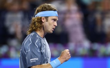 Рубльов мина през французин за петия си полуфинал в Дубай