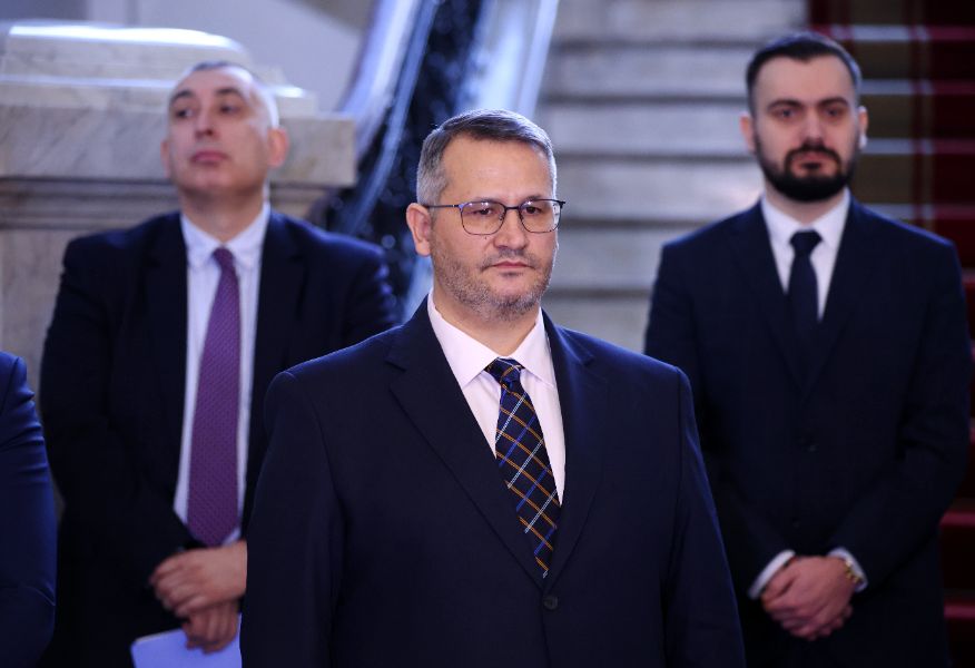 <p>Министър Иван Христанов е известил премиера за заплаха за националната сигурност.</p>