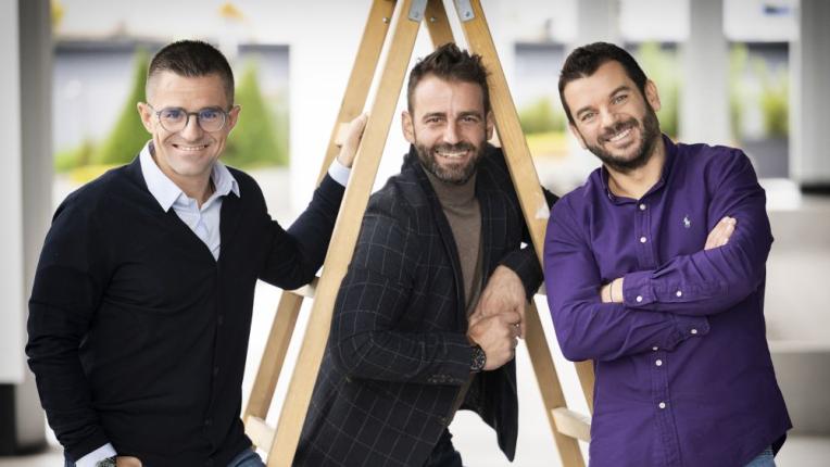 Home2U срещу INclusive Иван И Анрей