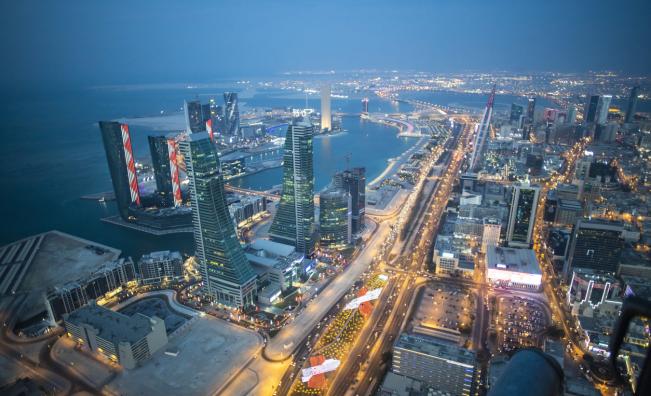 Дрон взриви небостъргач в Бахрейн