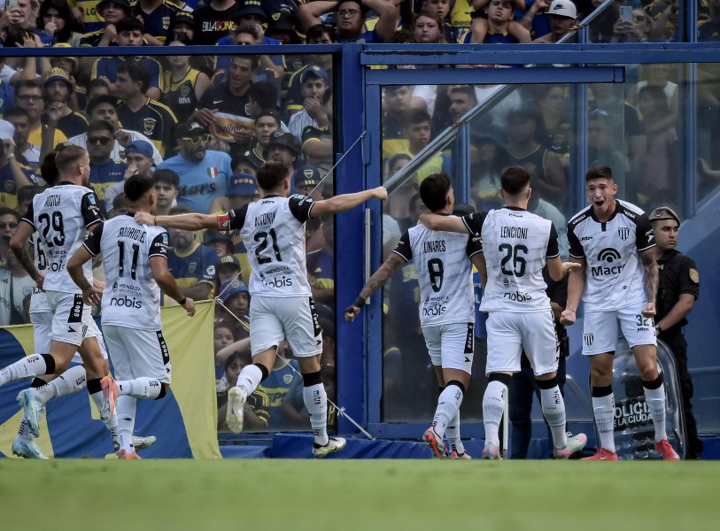 Бока Хуниорс Химнасия Мендоса1