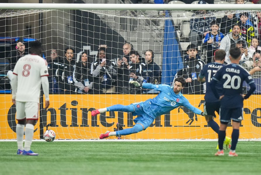 Ванкувър Уайткапс Торонто1