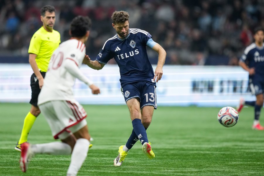 Ванкувър Уайткапс Торонто1