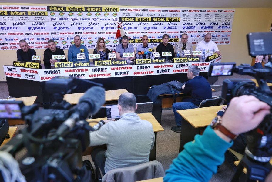 Пресконференция на Българска федерация по вдигане на тежести1