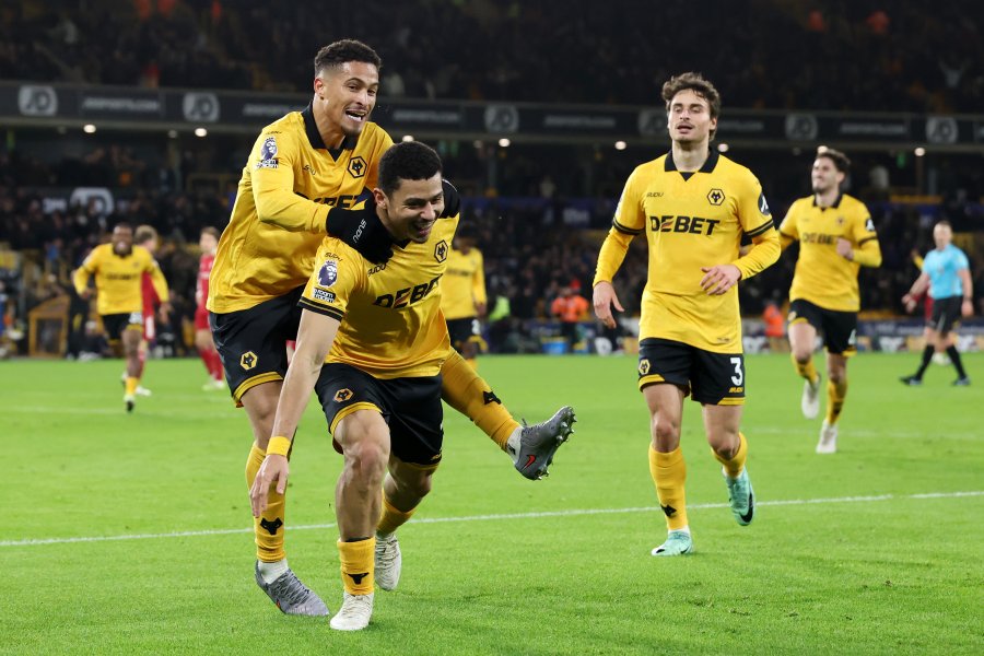 Уулвърхемптън Уондърърс Ливърпул1