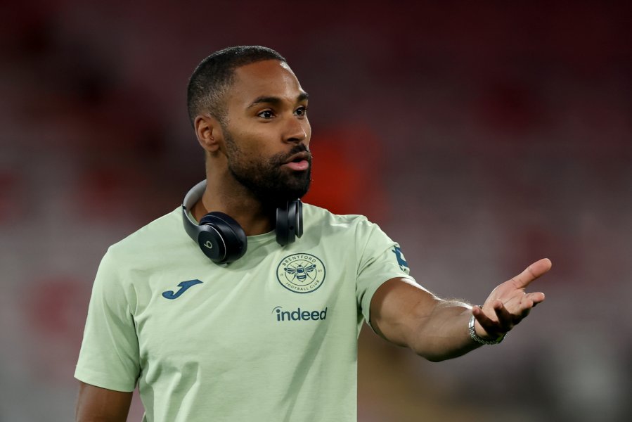 Борнемут Брентфорд1