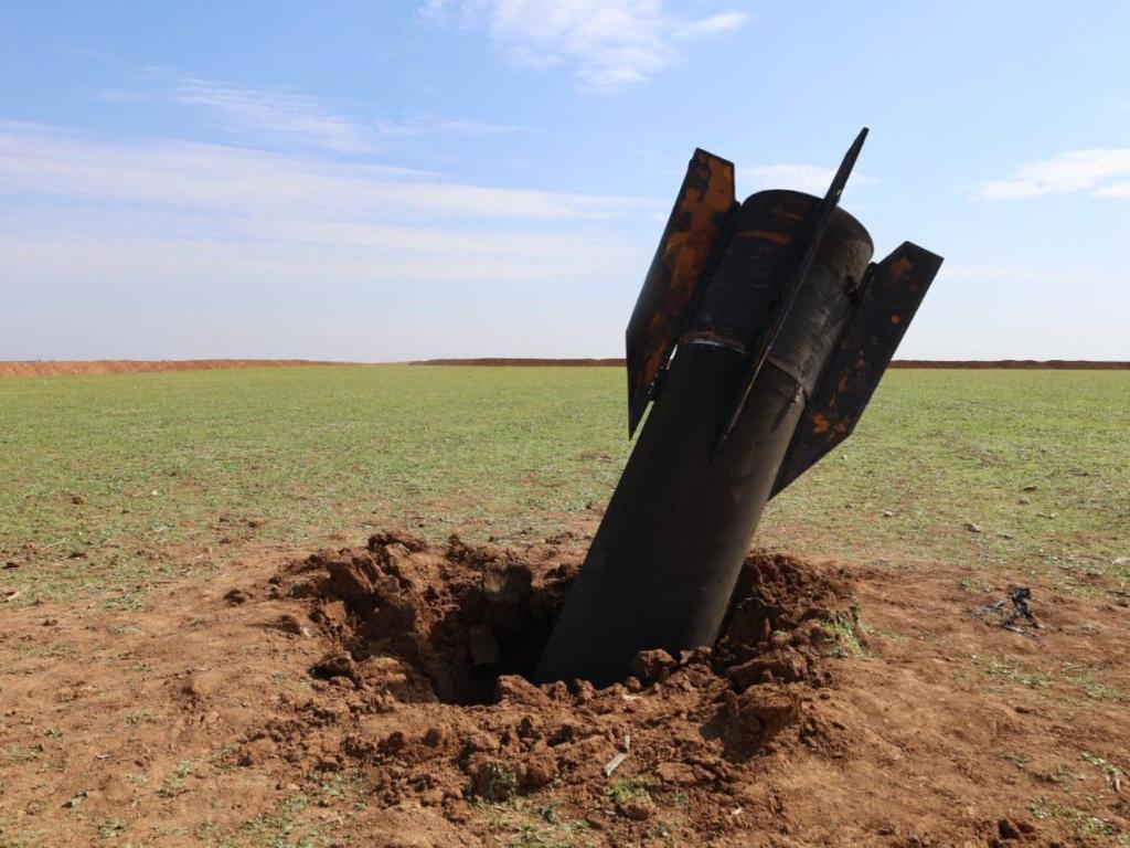 Смърт от небето: Вижте иранска ракета, паднала до границата на НАТО