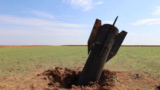 Смърт от небето: Вижте иранска ракета, паднала до границата на НАТО