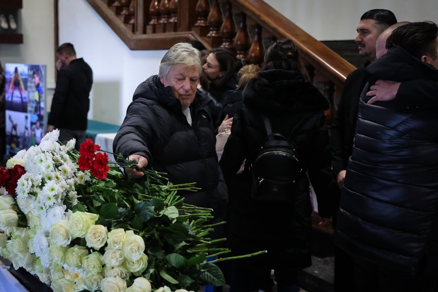 Поклонение на Георги Велинов1