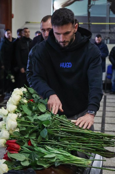 Поклонение на Георги Велинов1