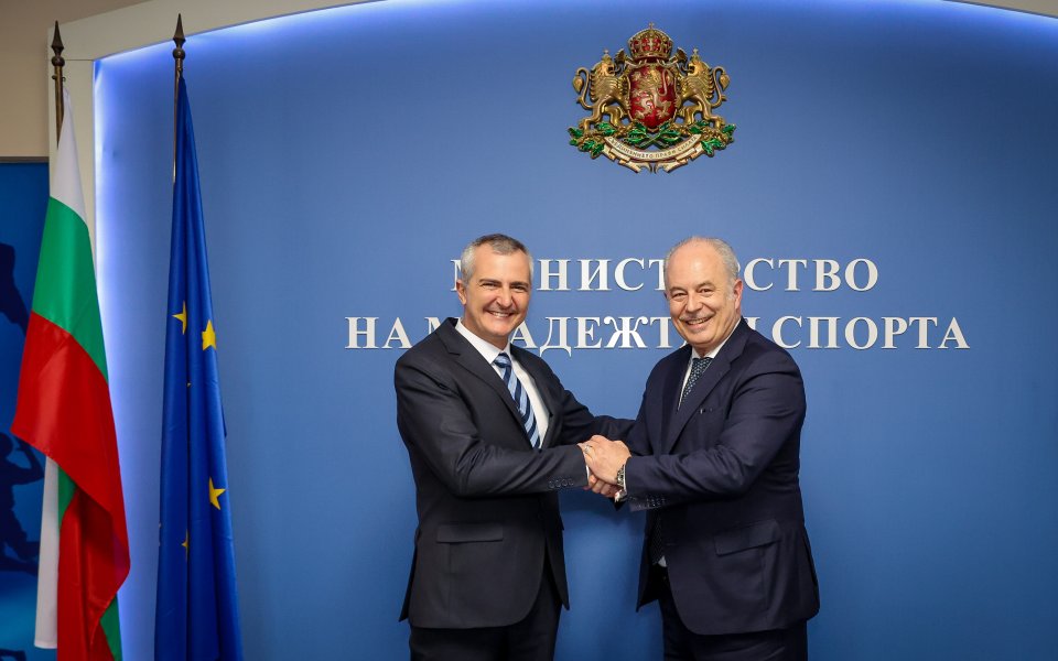 Министър Димитър Илиев се срещна с посланика на Италия