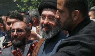 Секретна бележка разкри къде е новият лидер на Иран