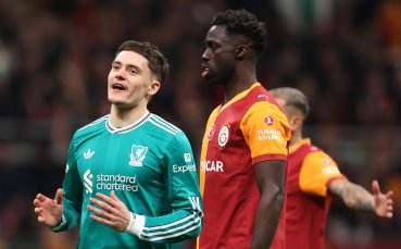 СНИМКИ: Всички интересни кадри на двубоя Галатасарай- Ливърпул