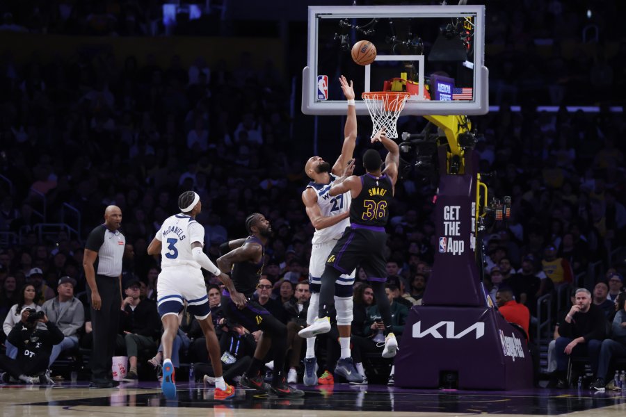 Лос Анджелис Лейкърс Минесота Тимбъруулвс1