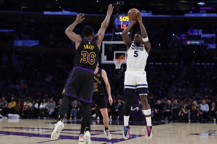 Лос Анджелис Лейкърс Минесота Тимбъруулвс1