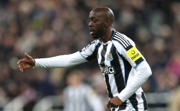 ДР Конго ще разчита на един от най-добрите си футболисти за плейофите на Мондиал 2026