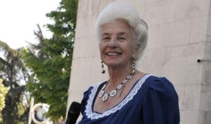 Поклонението пред Янка Рупкина ще е на 11 април в Бургас