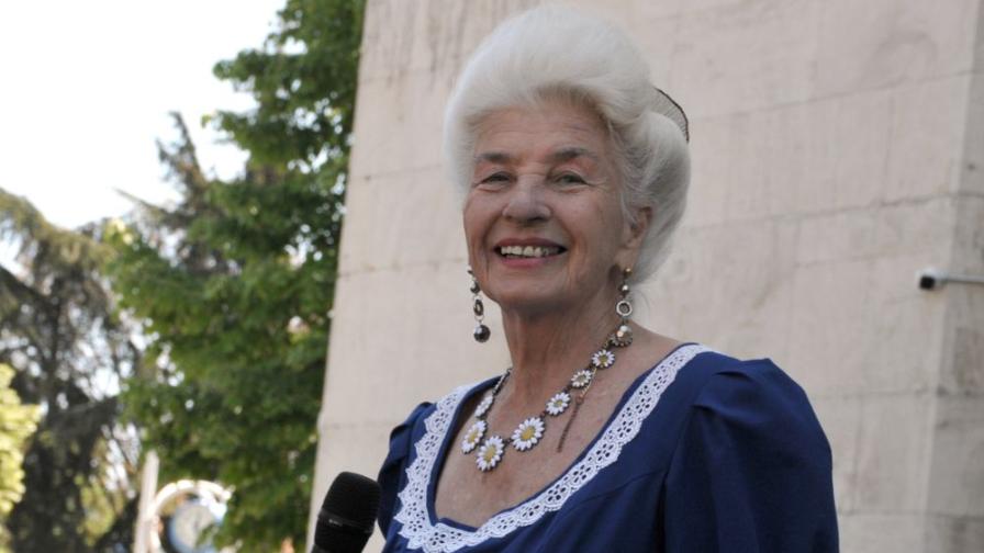 Поклонението пред Янка Рупкина ще е на 11 април в Бургас