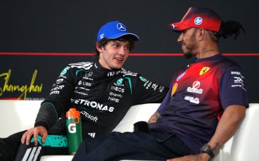 Исторически полпозишън за Кими Антонели в Шанхай