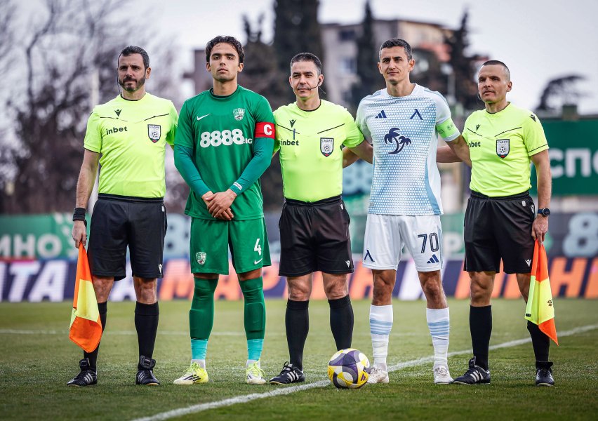 Берое Левски1