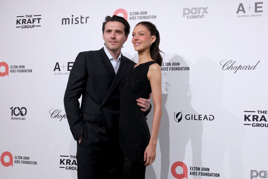 Бруклин Бекъм и Никола Пелц1