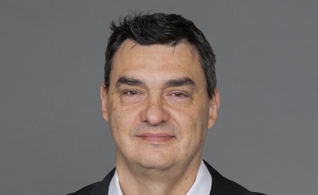 Владимир Николов