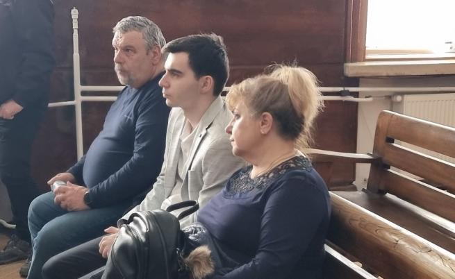 Шест години затвор за младежа, причинил катастрофа с трима загинали в Разград