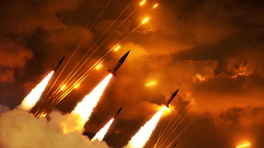 Иран се ядоса, почва „тежки удари“ по газа и петрола