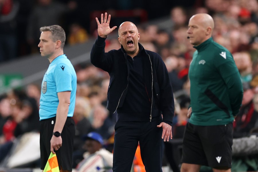 Ливърпул Галатасарай1