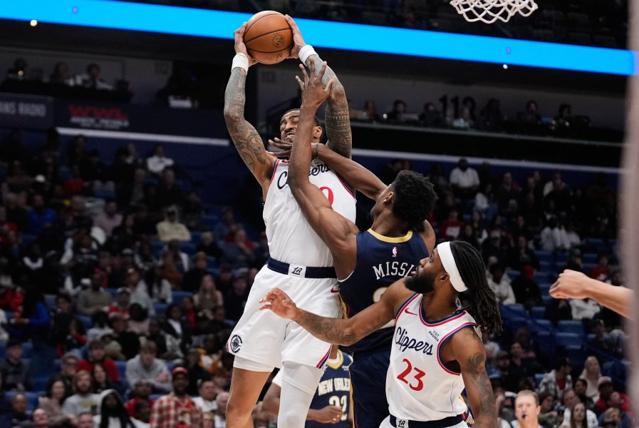 Ню Орлиънс Пеликанс Лос Анджелис Клипърс1