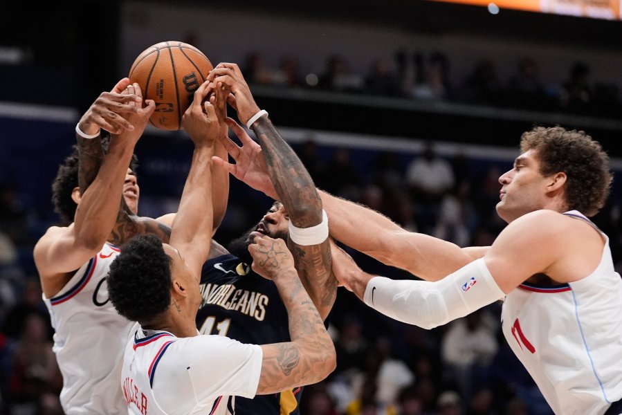 Ню Орлиънс Пеликанс Лос Анджелис Клипърс1