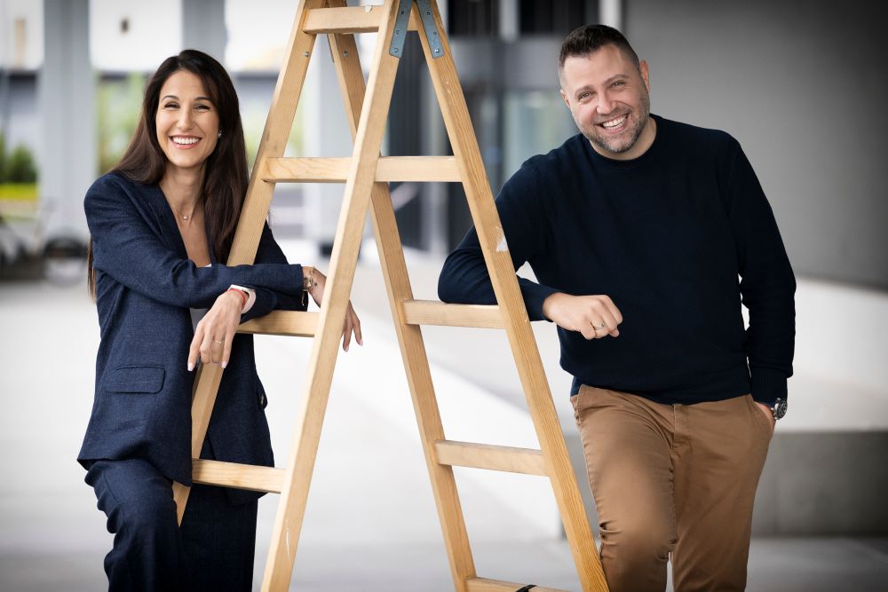 Емоционална изненада разтърсва семействата в “Борба до ключ: Home2U срещу INclusive”