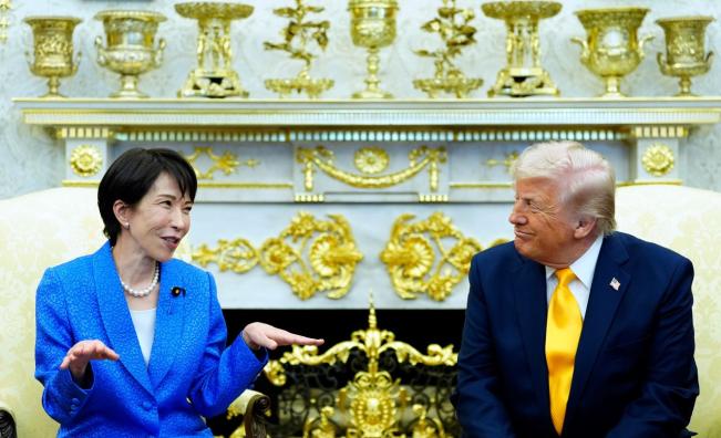 Тръмп шокира Такаичи с препратка към Пърл Харбър по време на среща в Белия дом