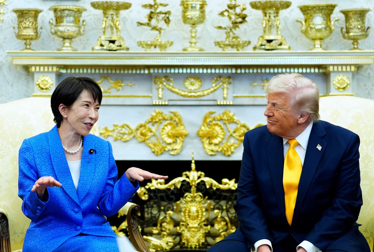 Тръмп шокира Такаичи с препратка към Пърл Харбър по време на среща в Белия дом